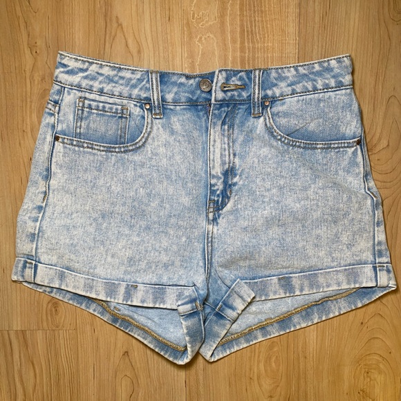 PacSun Mom Short Light Wash High-Rise size 27 - Picture 1 of 3